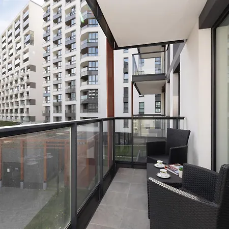 Black And Grey In Cracow With Balcony, Parking And Desk By Renters Appartement